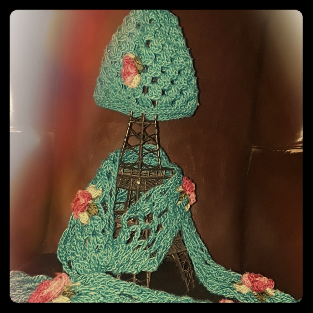 Winter hat with matching scarf